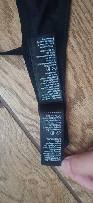 Czarny biustonosz Sylvie Meis r. 85 C