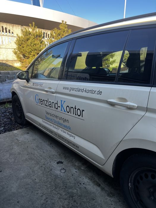 Дверь правая левая двері Touran 5ta 2015- Тоуран Туран