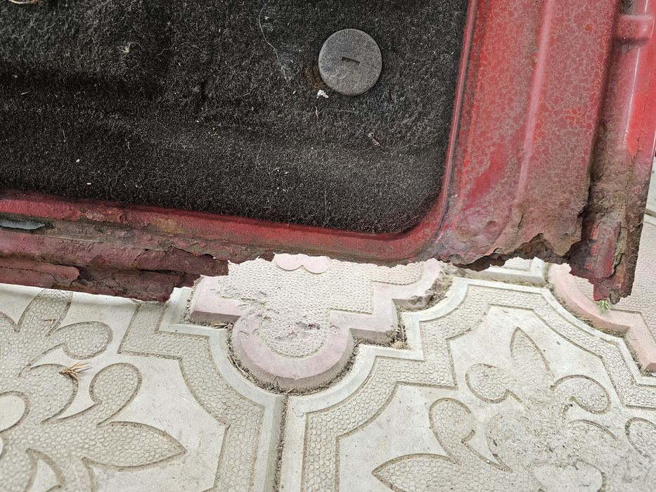 Бомболюк, двері бардачка Volvo fh12, євро3