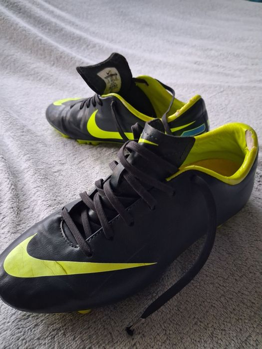 Buty korki nike roz. 36