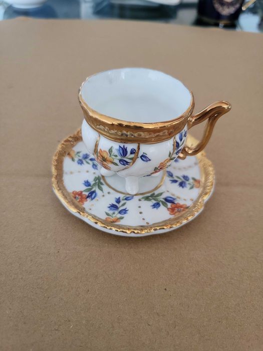 Conjunto Chávenas - Porcelana Portuguesa (1)