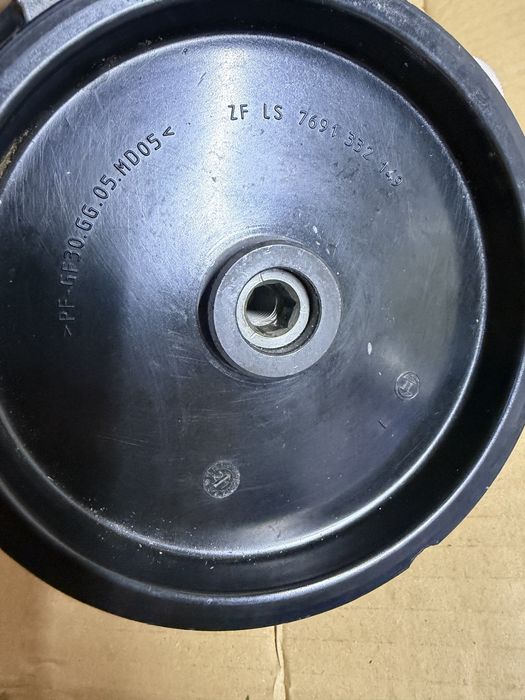 Pompa wspomagania mercedes bosch nowa orginal