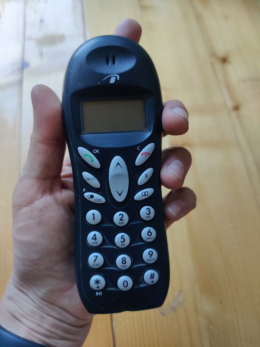 Telefon bezprzewodowy Binatone e800 Twin