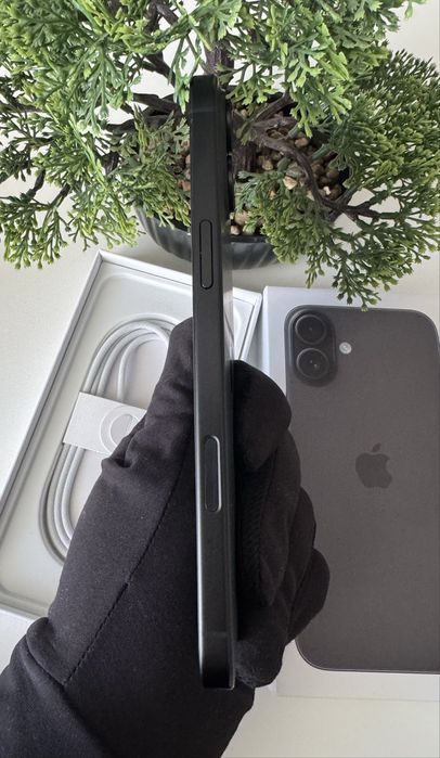 Iphone Идеал 16 Plus 256gb black Neverlock