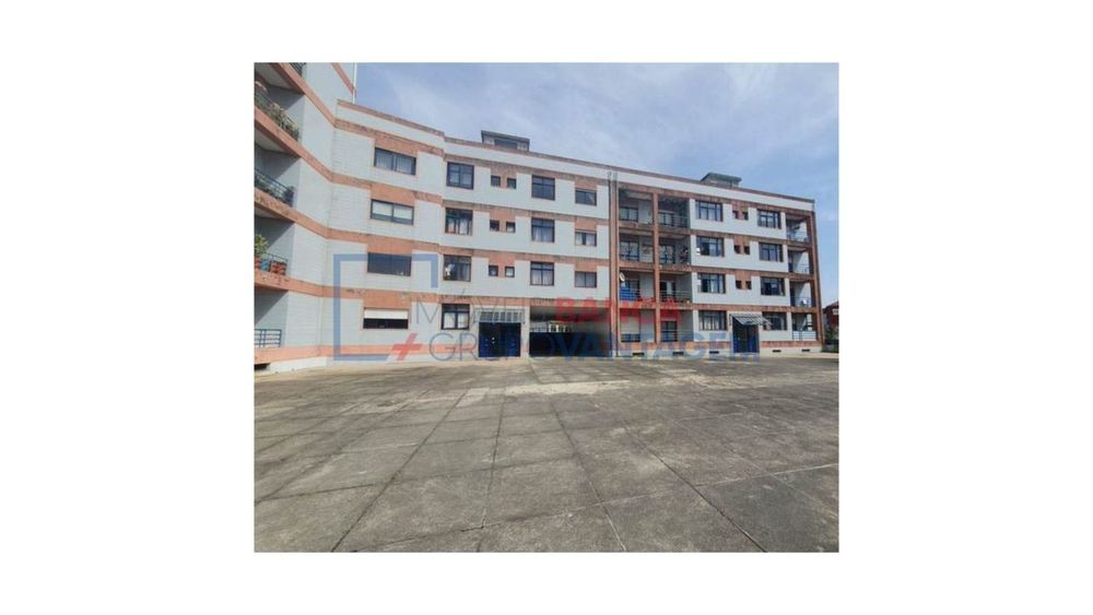 Apartamento, para venda, Vila Nova de Gaia - Oliveira do Douro — Oliveira do Douro, Porto