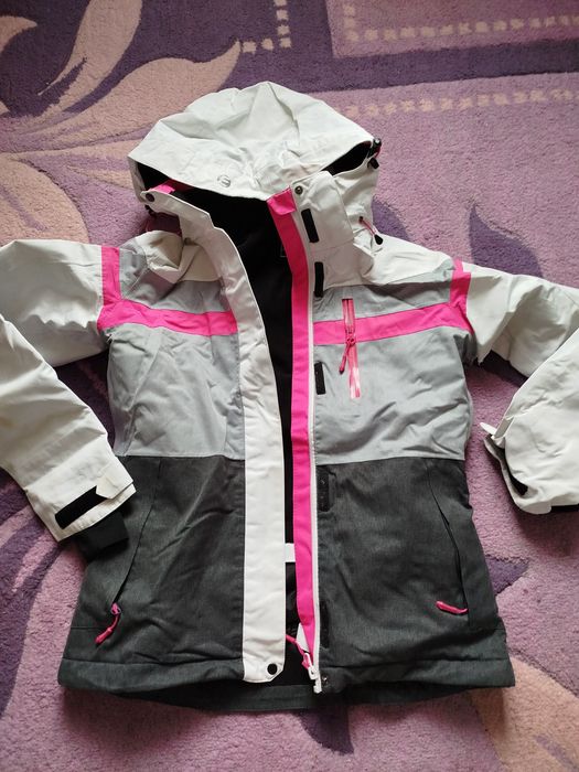 Лижна куртка на дівчинку