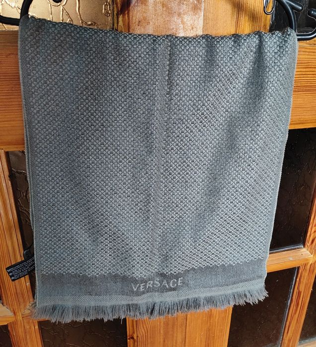 Шарф Versace (Оригінал , 1 лінія , Made in Italy ) MSRP 800$