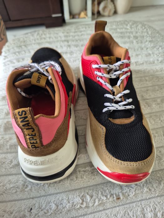 Sneakersy , adidasy PEPE JEANS Sinyu new colors  r.39

SALE