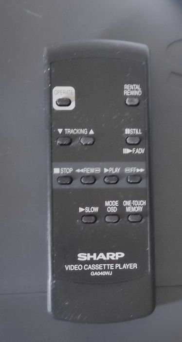 Продам видеомагнитофон Sharp VC-S50 с пультом ДУ