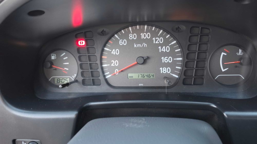 Carrinha Nissan D22