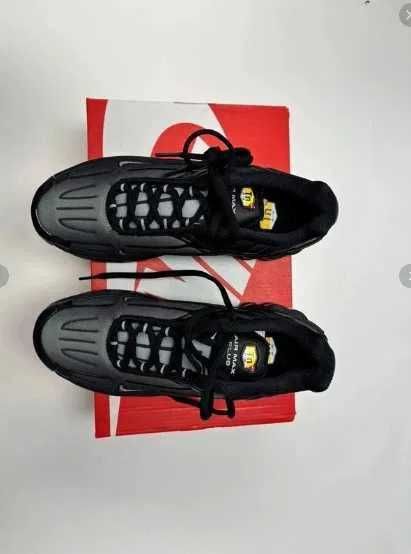 Air_Max_TN_Plus_Czarny III 40