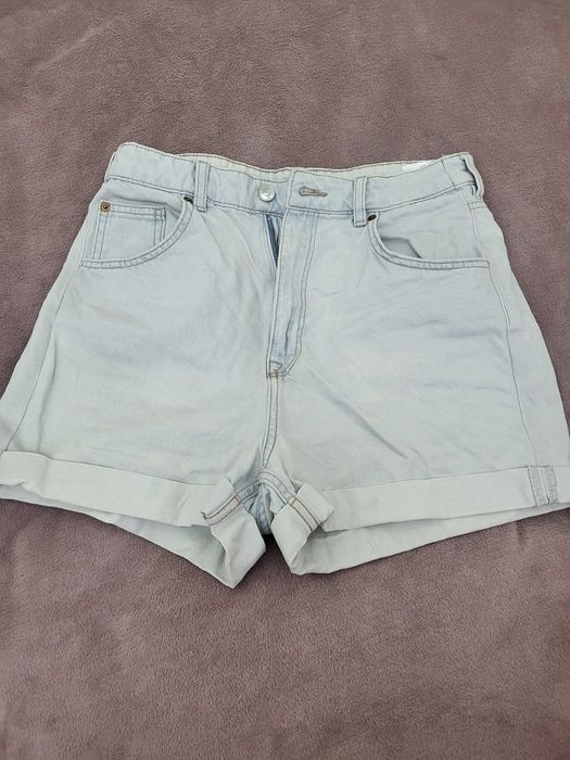 Шорти жіночі блакитного кольору