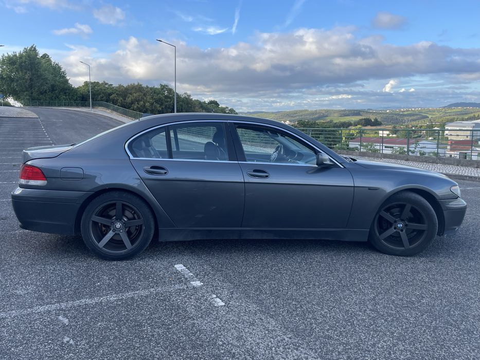 BMW 735i L V8 2008