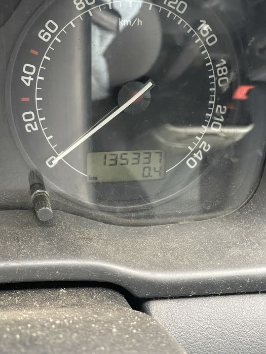 Skoda octavia 2 kombi 1.6.   W calosci lub na czesci