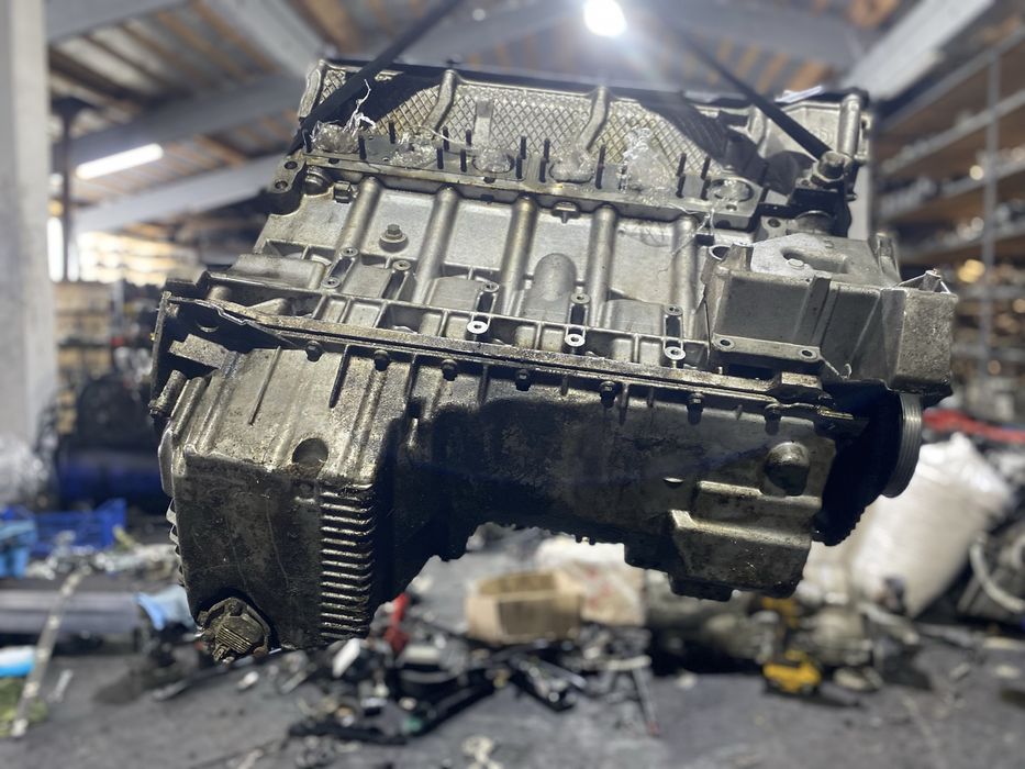 Мотор BMW E39 M52B28 525і Бензин Однованосний двигун  БМВ Дорест