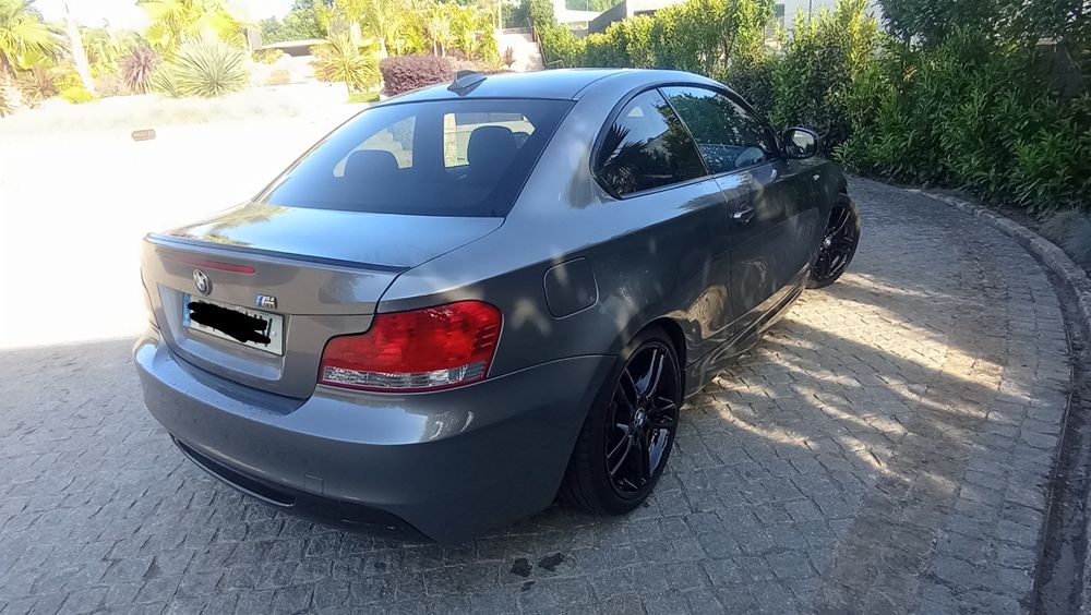 BMW 120d pack M 2009