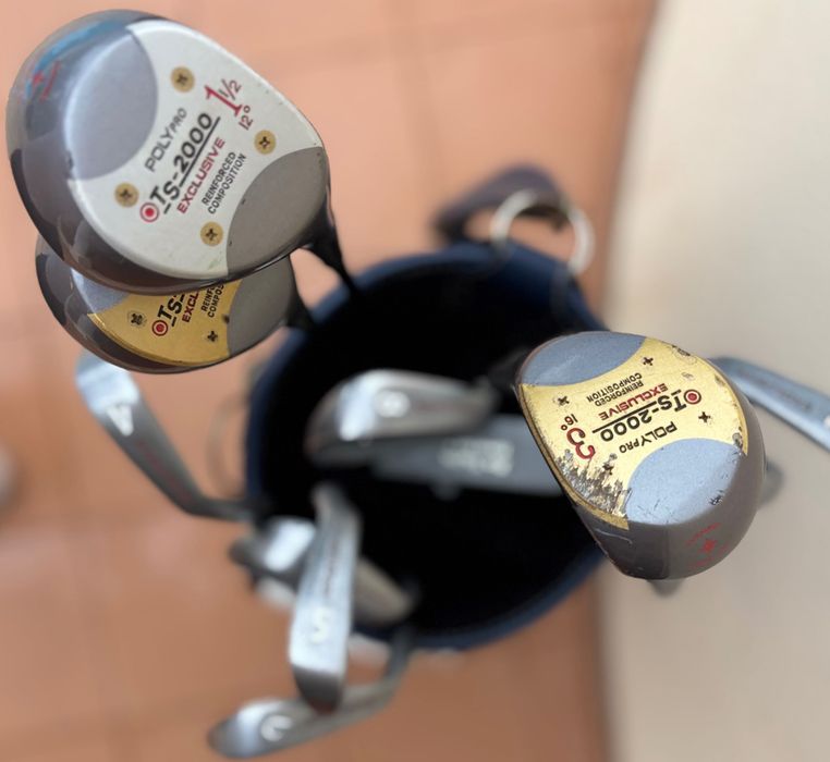 Conjunto de Golf Usado