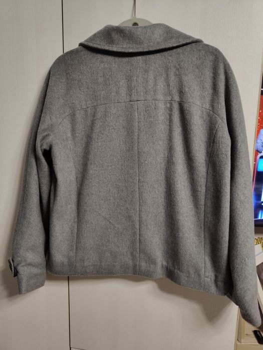 Krótka kurtka rozm.42 NOWA C&A