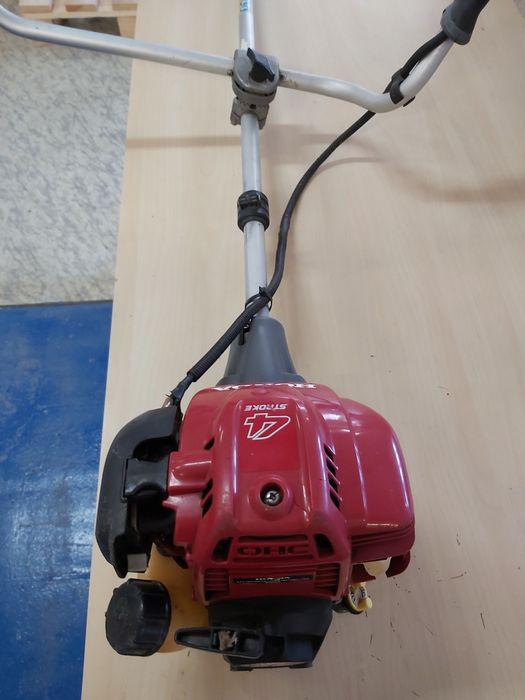 Kosa spalinowa HONDA GX25 4 -suw +szelki