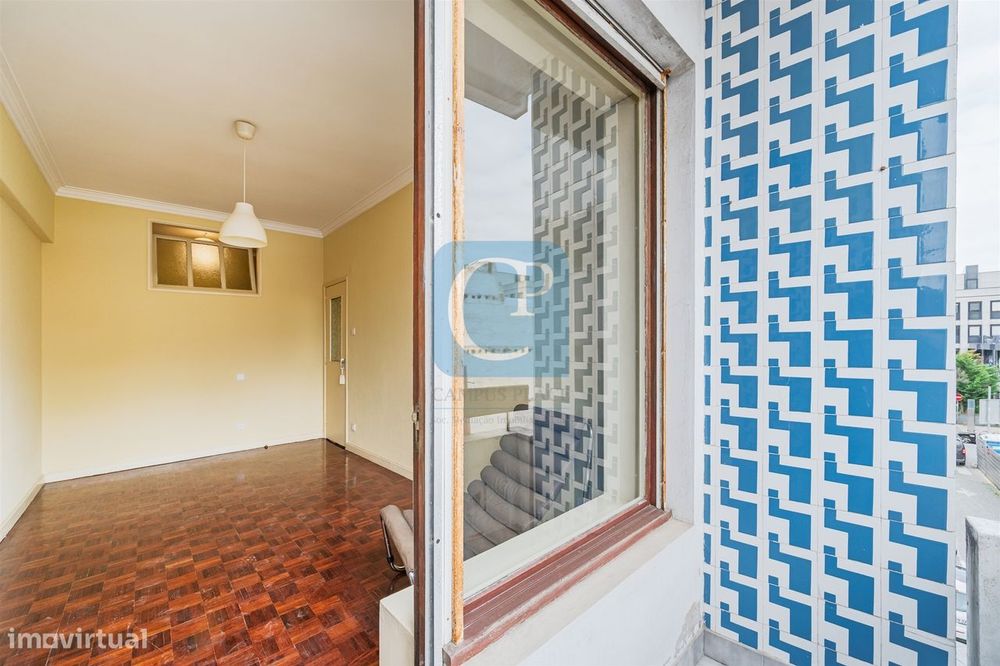 Apartamento T2+1 em Santo Ildefonso, Porto