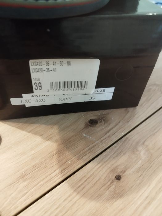Buty galowe młodzieżowe