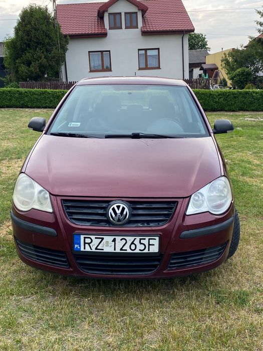 Volkswagen Polo Volkswagena Polo 2005 1.2 benzyna w dobrym stanie  zapraszam do zakupu