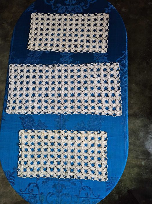 Conjunto de 3 naperons antigos em crochê manual