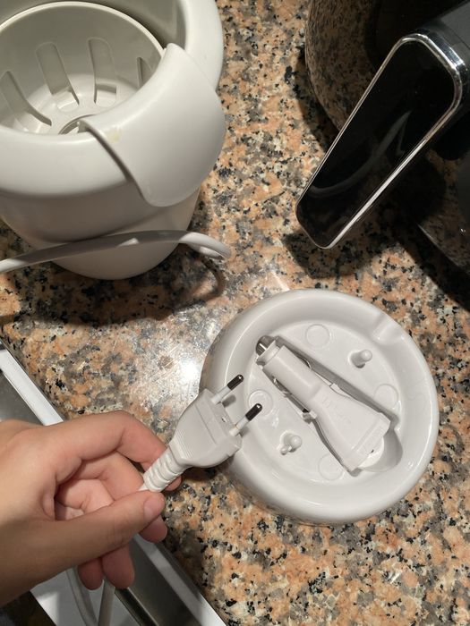 Aquecedor de biberões portátil428830164957931523