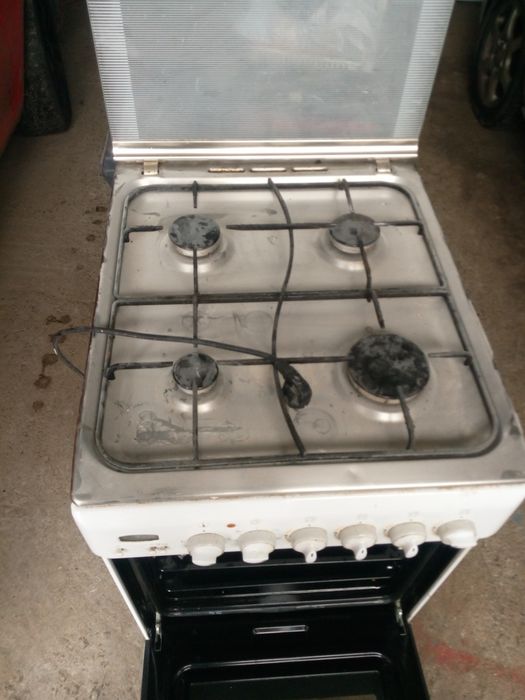 Kuchenka gazowa Indesit
