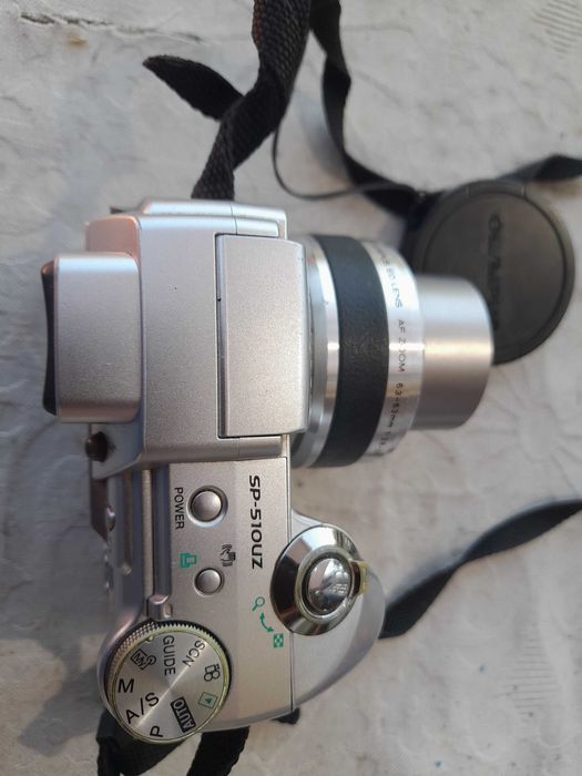 maquina de foto e video olympus em otimo estado.