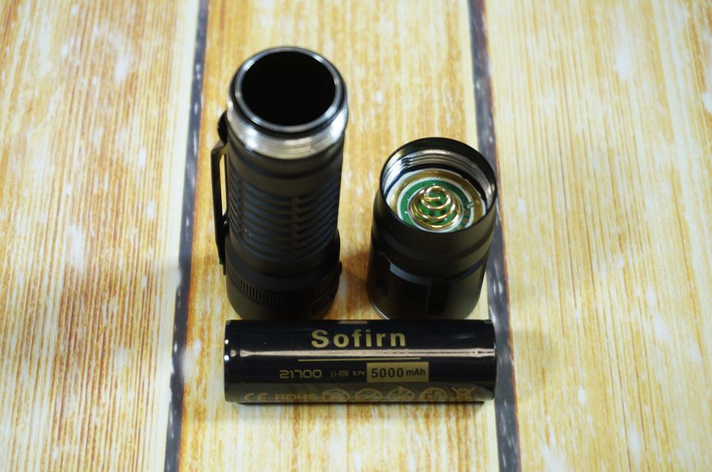 Ліхтар Sofirn SC33 4700к 6500к, потужний ліхтарик, фонарь