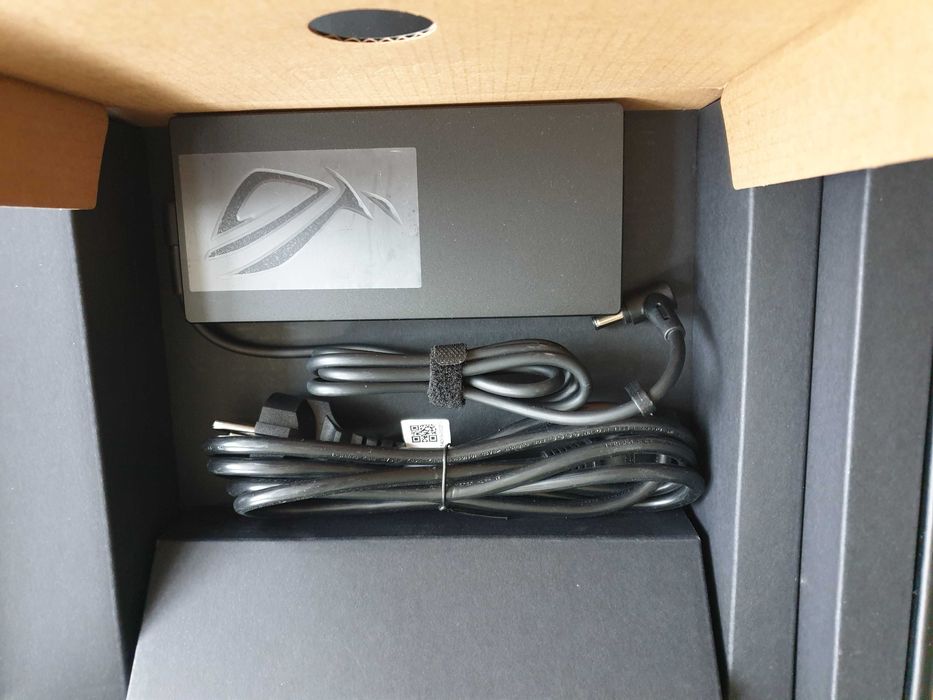 Asus Rog Zephyrus G14 R9 / 32GB / 1TB / RTX4090  / GWARANCJA
