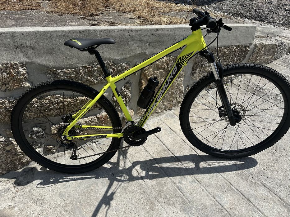 Bicicleta btt 29 com rockshox