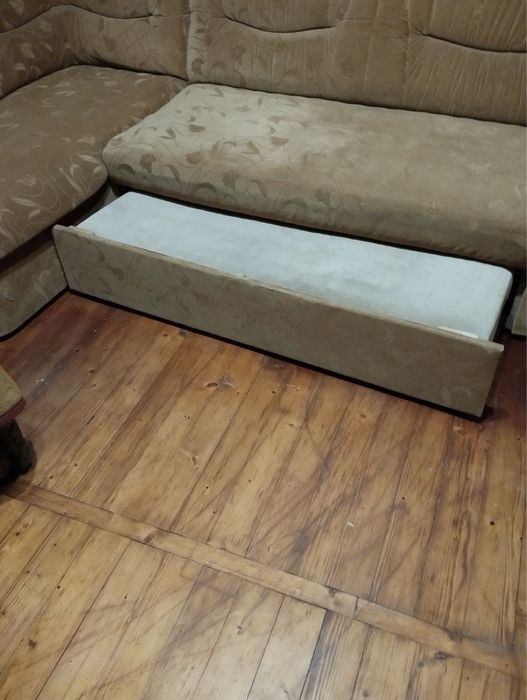 Кутовий диван, мʼякий куток розкладний