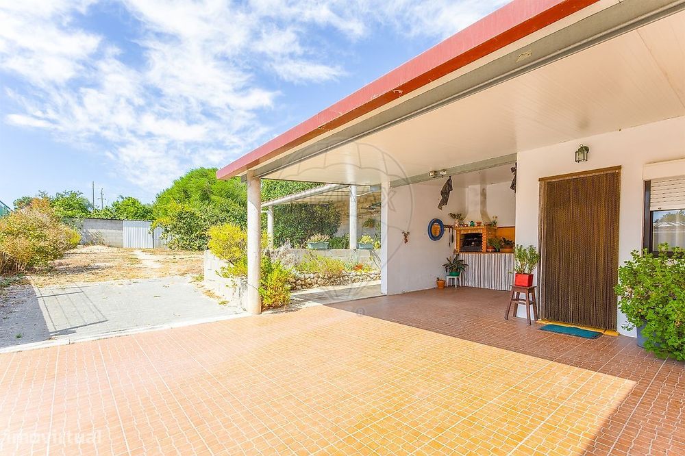 Moradia T4 para venda