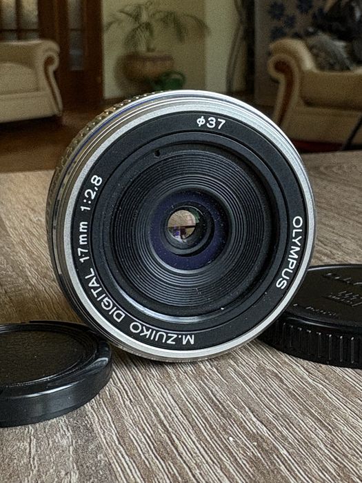 Olympus 17mm f 2.8 micro 4/3