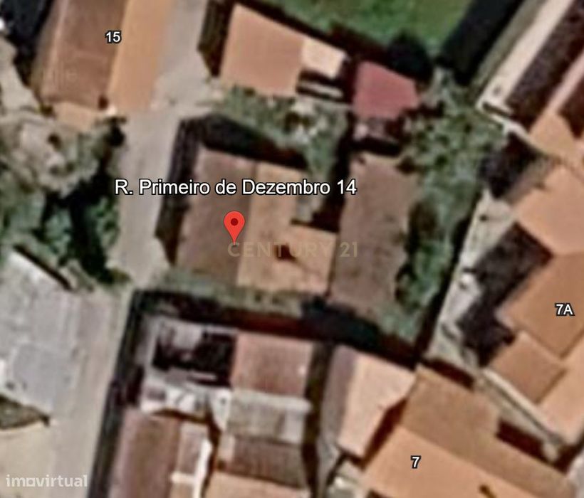 Moradia T2 com projeto aprovado e mezzanine — Dagorda, Cadaval