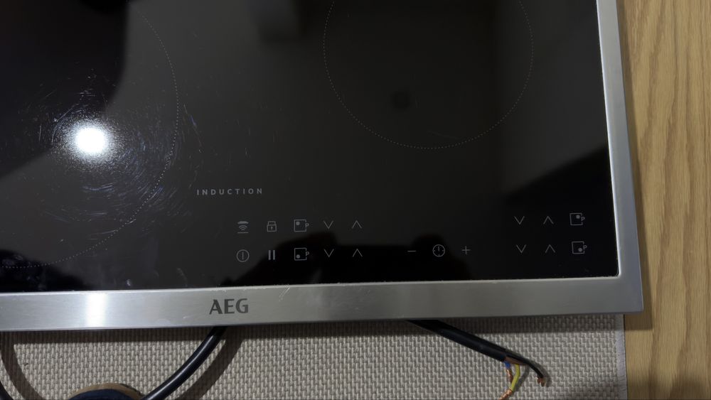 Placa Indução AEG avariada