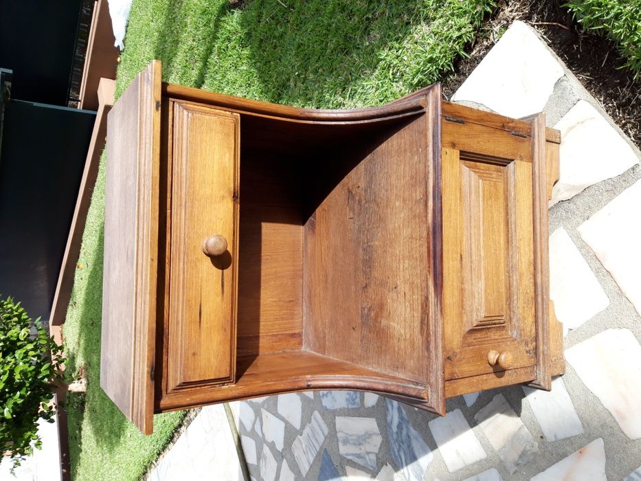 Mesa centro Usada Castanho Velho