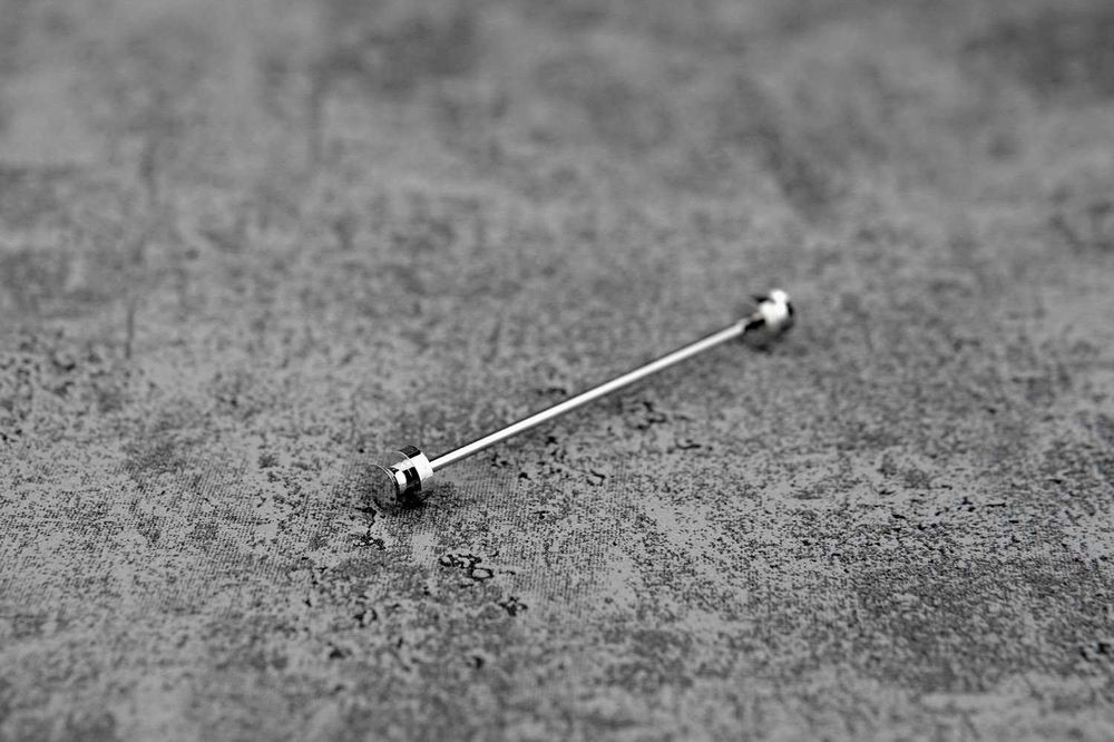 Srebrna szpilka kołnierzyk koszuli sztanga collar pin spinka Poznań