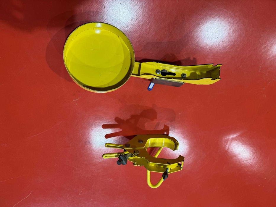 Bloqueio anti-roubo 1 fecho, 1 braço 1 conjunto duas chaves numeradas.