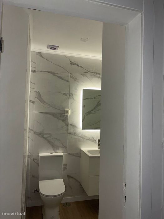 Apartamento T4 Barreiro Remodelado