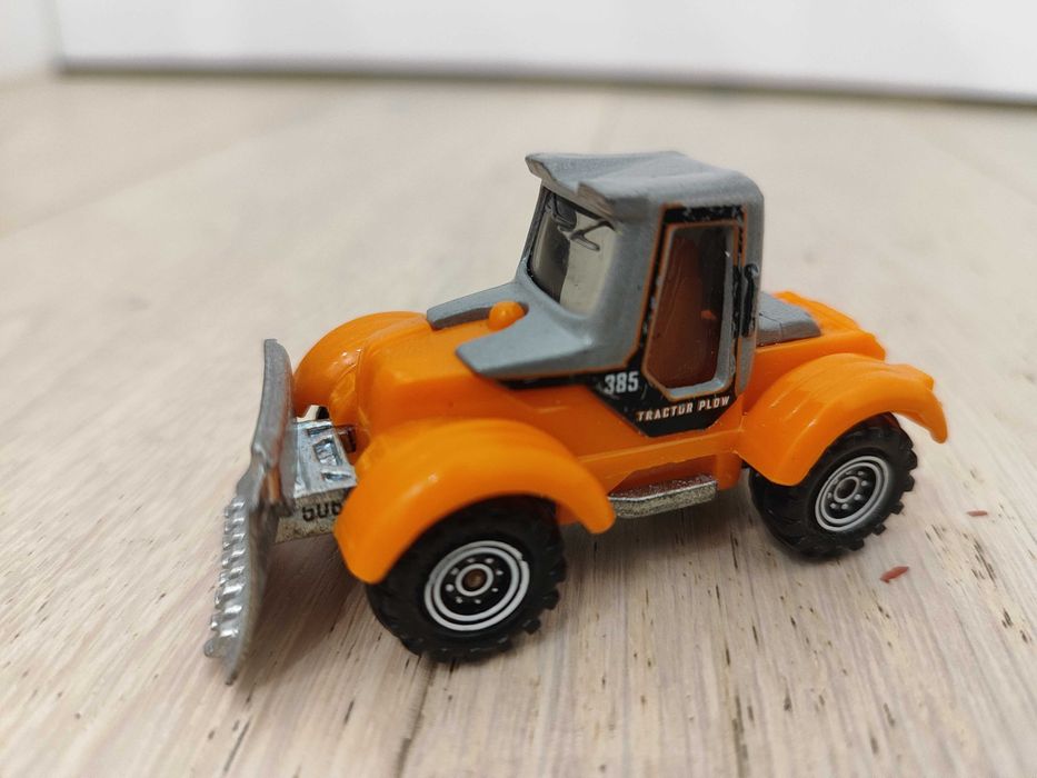 Matchbox TKT Tractor Plow