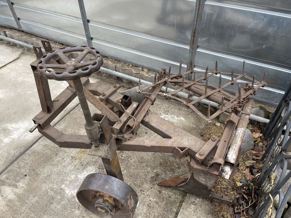 Плуг з бороною