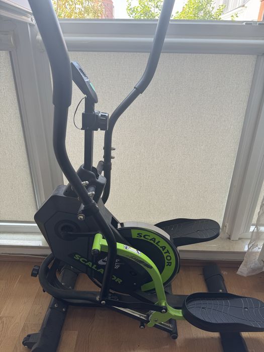 Orbitrek scalator