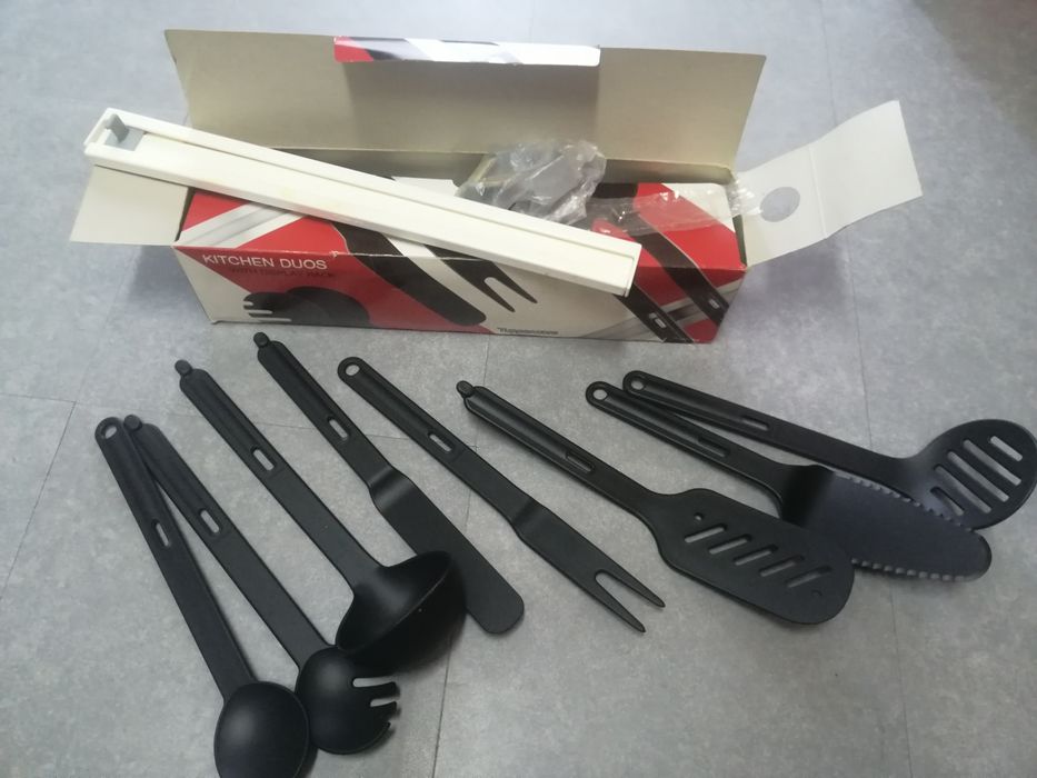 Kitchen Utensils429087169845678080