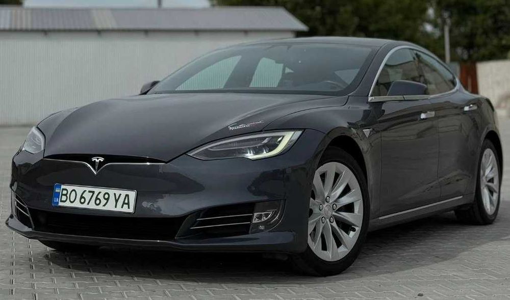 TESLA model s 2018