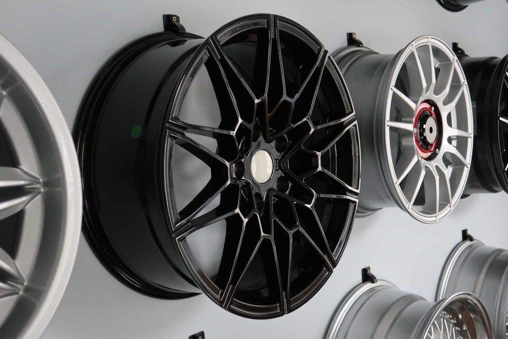 ALU FELGI 20 5X112 8,5/9,5 BMW G30 G31 G05 G06 G11 STYLING 826 Z