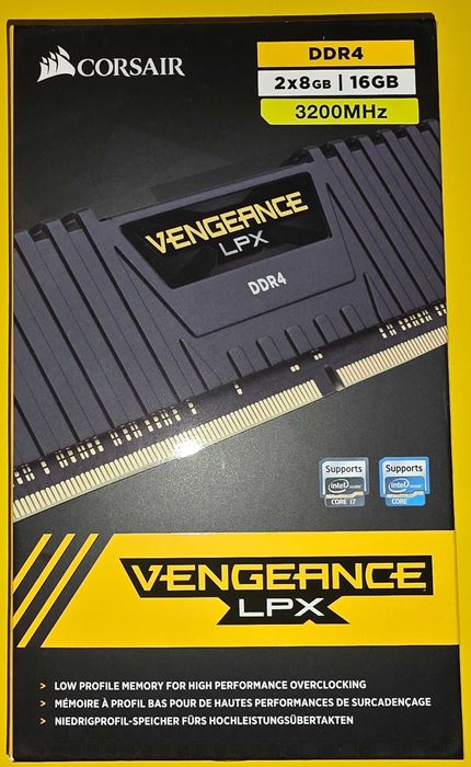 Corsair 16GB (2x8GB) 3200MHz CL16 DDR4 Vengeance LPX Black
