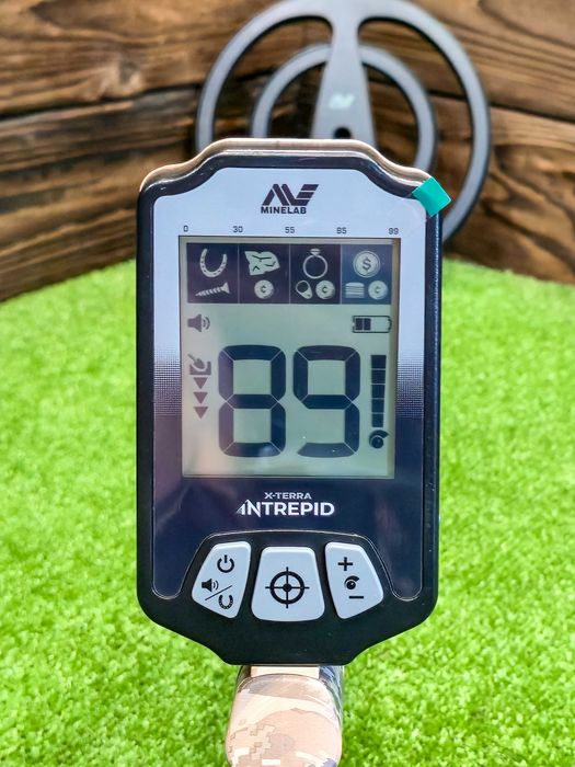 Minelab X-Terra Intrepid